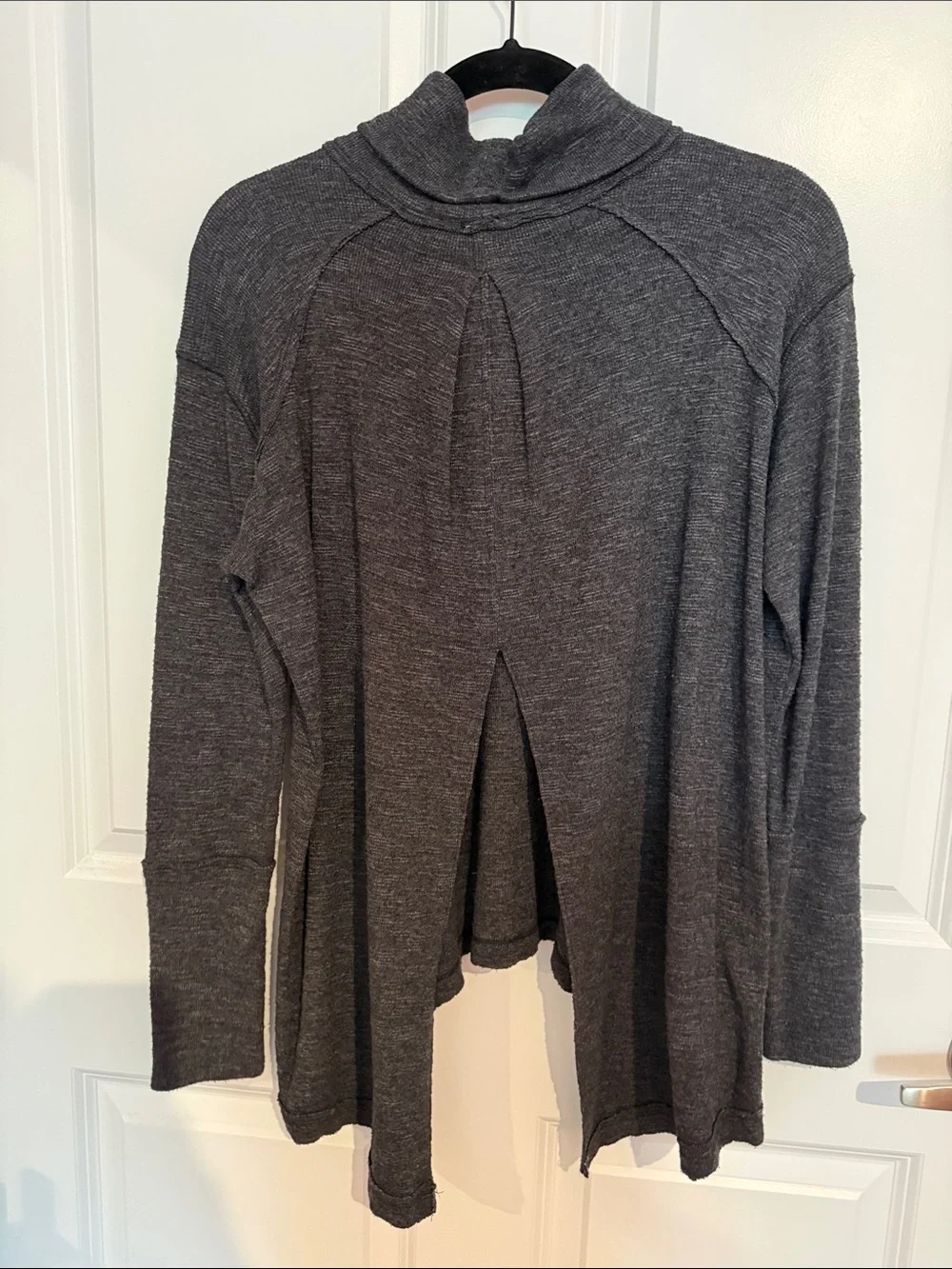 Free People We The Free Split Back Cowl Neck Sweater 💕